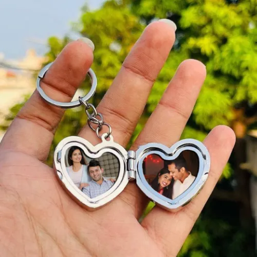 Metal Heart shape keychain